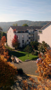 Aussicht auf der Terrasse der Pflegewohnung Weitblick in Winterthur